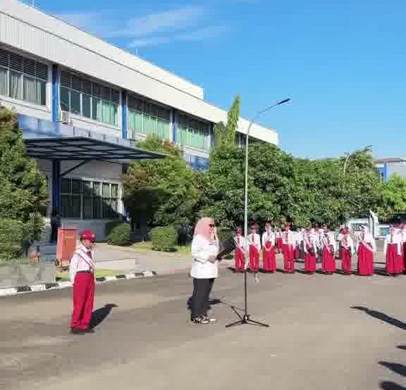 upacara Sekolah Rakyat Terintegrasi 37 Serang