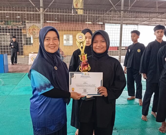 Siswi Sekolah Rakyat Menengah Pertama 37 Serang Raih Juara 2 Pencak Silat Putri O2SN SMP Kota Serang